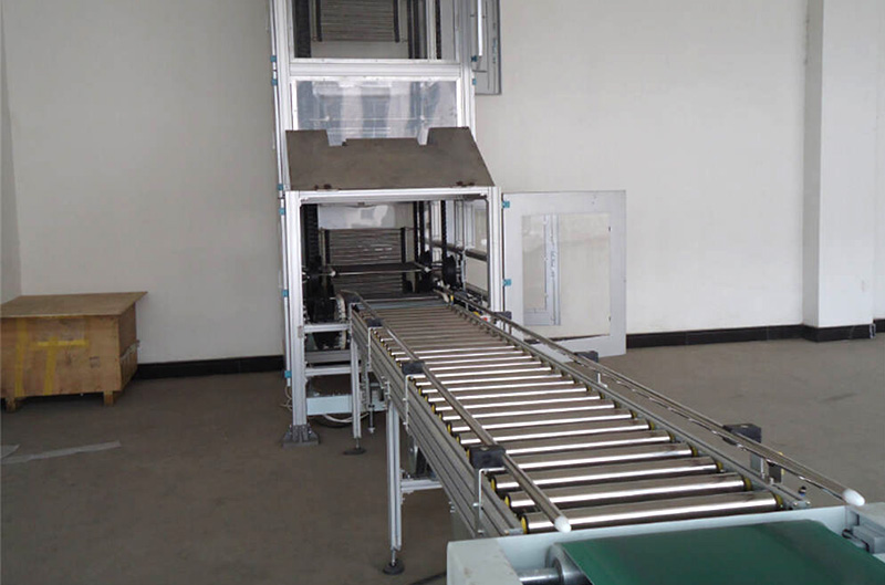 Continuous hoist